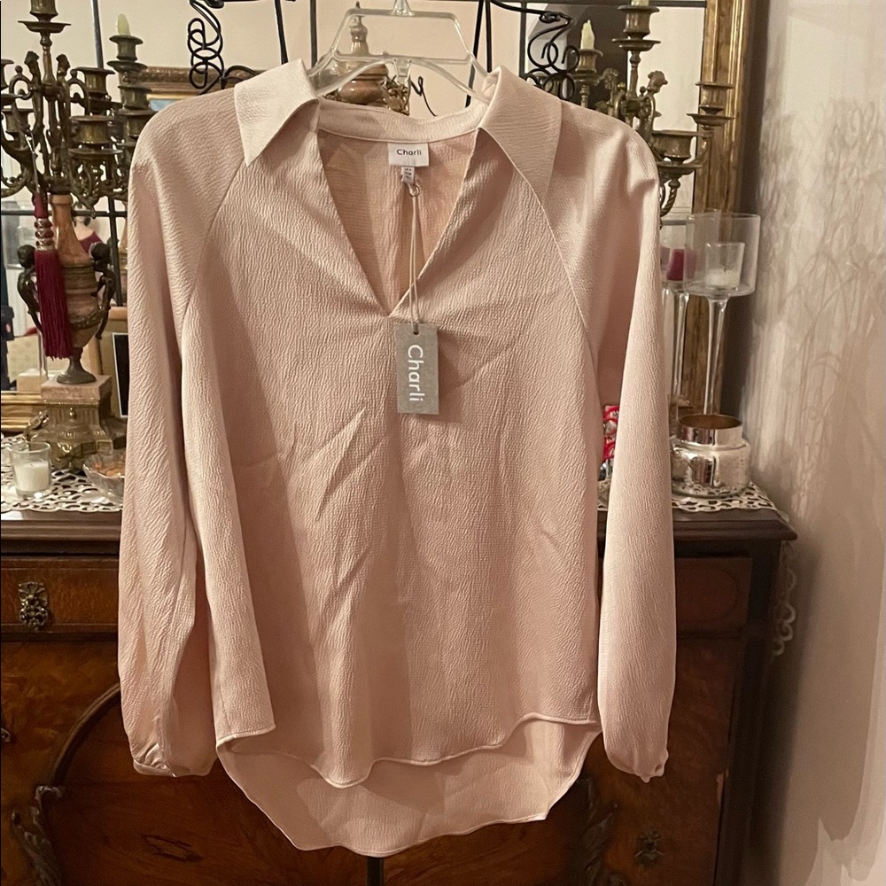 NWT Charli cream textured long sleeve sz 4 top.